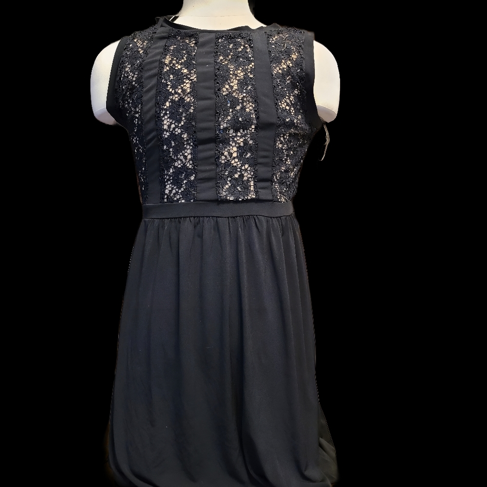 Cardalite Women's Black Lace Sleeveless Cocktail Dress
